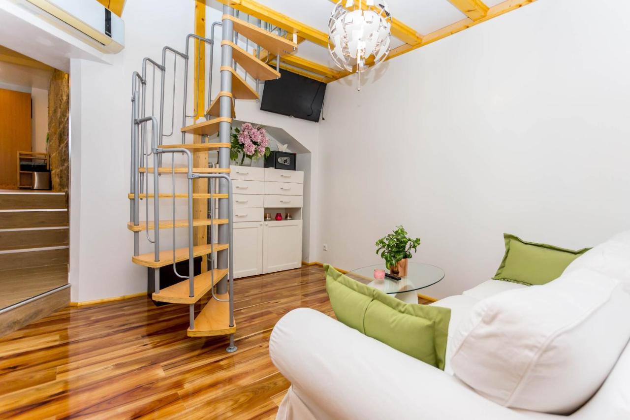 Holiday House Antique Kostanje Εξωτερικό φωτογραφία