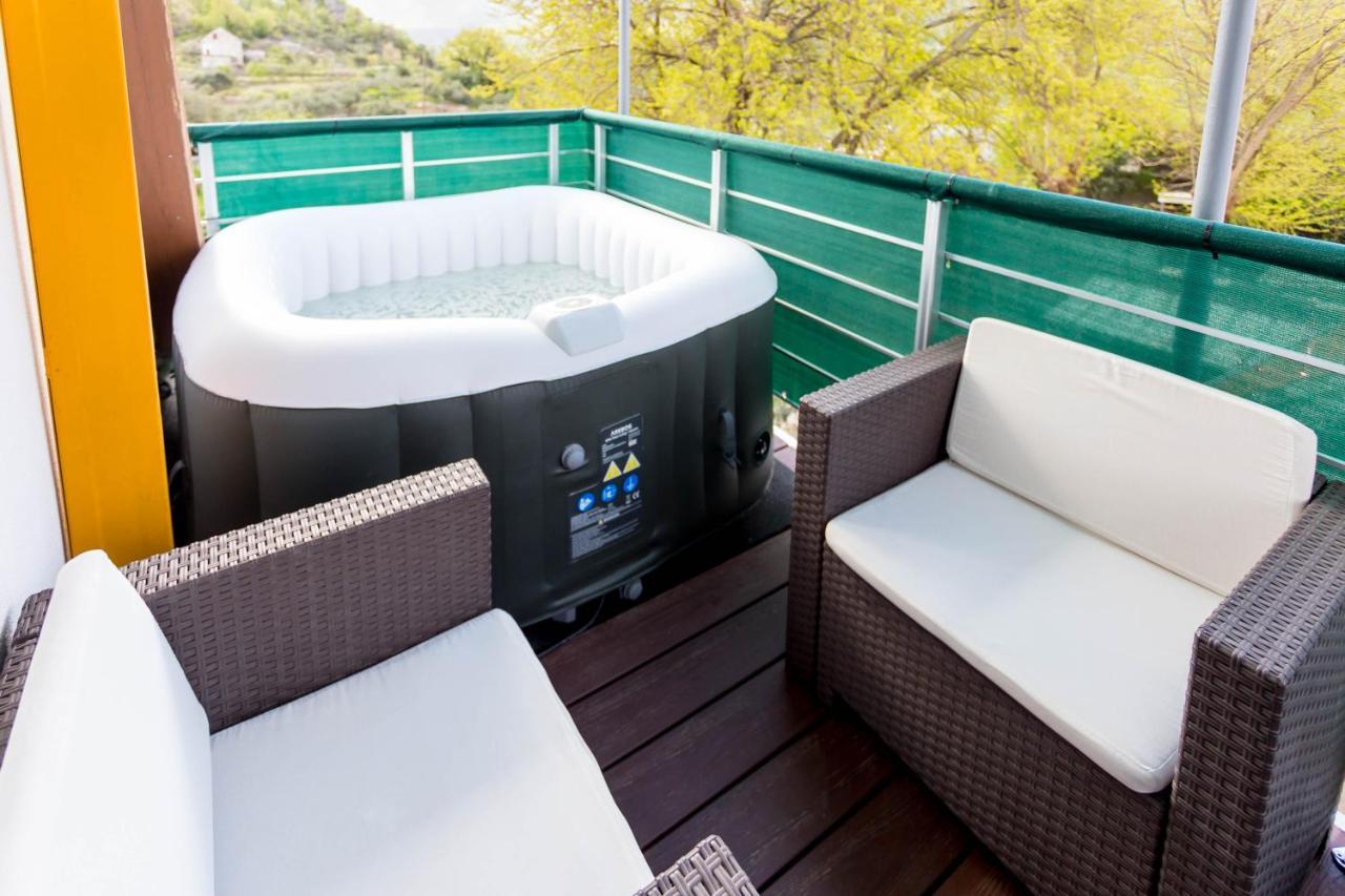 Holiday House Antique Kostanje Εξωτερικό φωτογραφία