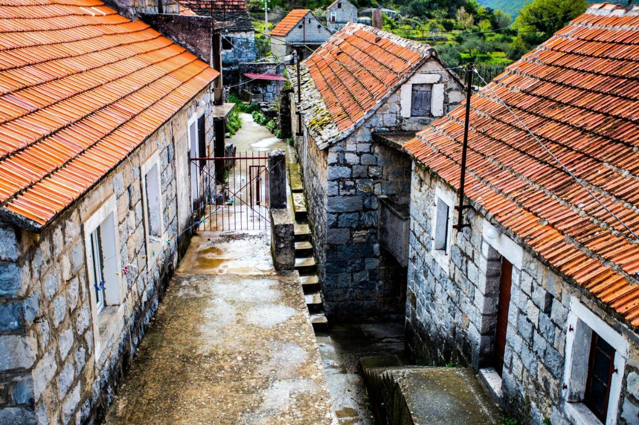 Holiday House Antique Kostanje Εξωτερικό φωτογραφία